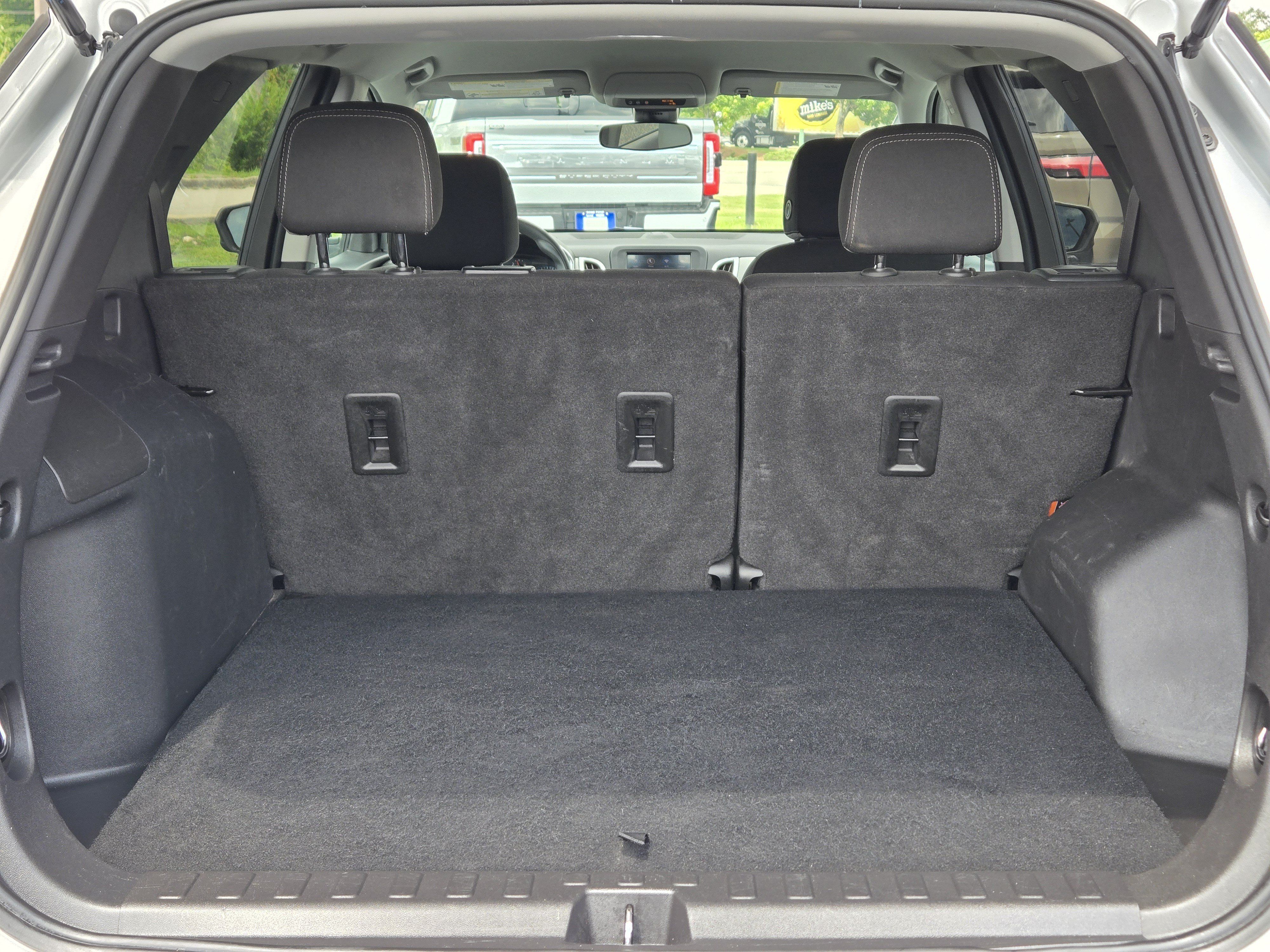 Used 2021 Chevrolet Equinox LS w/ LS Convenience Package FWD image 11