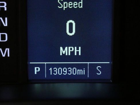 Used 2015 GMC Sierra 1500 4x4 Crew Cab image 24