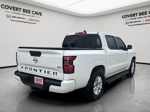 Used 2022 Nissan Frontier SV image 9