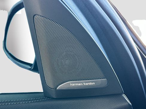 Certified 2023 BMW X5 xDrive40i w/ Executive Package image 19