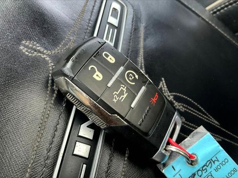 Used 2021 RAM 2500 Limited image 11