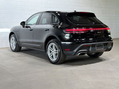 Certified 2026 Porsche Macan AWD/4WD image 3