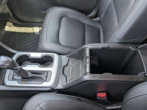 Used 2022 Chevrolet Colorado ZR2 AWD/4WD image 29