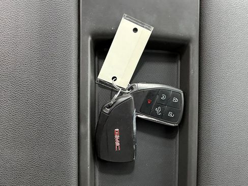 Used 2023 GMC Sierra 1500 Elevation w/ X31 Off-Road Package image 32