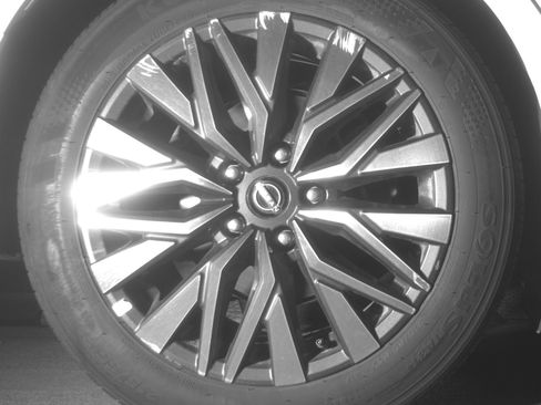 Used 2025 Nissan Altima 2.5 SV FWD image 15