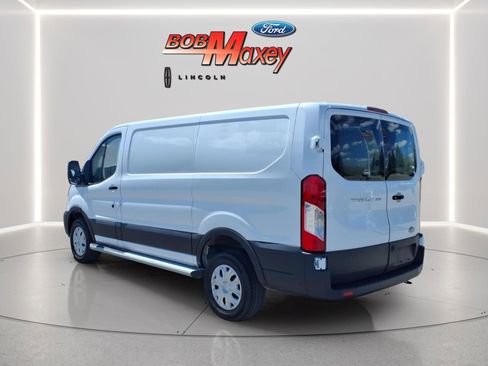 Used 2024 Ford Transit 250 Low Roof w/ Exterior Upgrade Package RWD image 7