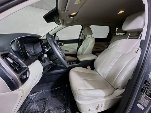 Used 2022 Kia Sorento S image 16
