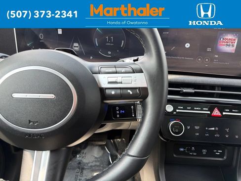 Used 2025 Hyundai Tucson SEL AWD/4WD image 26