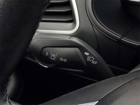 Certified 2022 Ford Edge SEL w/ Convenience Package image 17