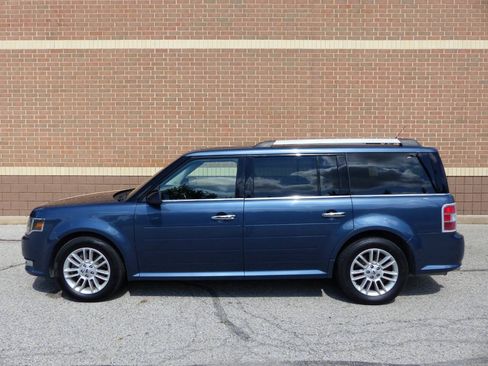 Used 2019 Ford Flex SEL w/ Equipment Group 202A AWD/4WD image 6