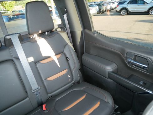 Used 2019 GMC Sierra 1500 AT4 image 14