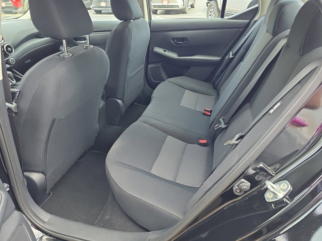 Used 2025 Nissan Sentra SV w/ Trunk Package FWD image 11