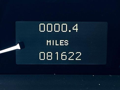 Used 2004 Maybach 57 image 59