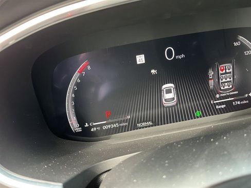 Used 2025 Acura MDX A-Spec AWD/4WD image 2