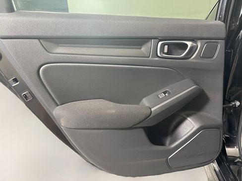 Used 2023 Honda Civic LX image 26
