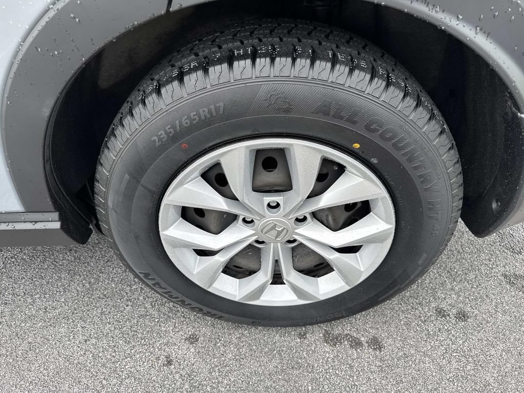 Used 2024 Honda CR-V LX image 11