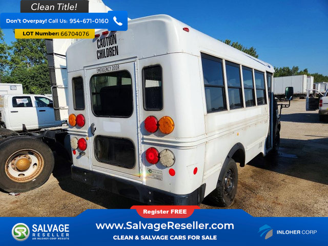Used 2015 Ford Transit 250 138 RWD image 4
