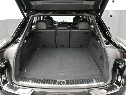 Certified 2024 Porsche Cayenne Coupe AWD/4WD image 16