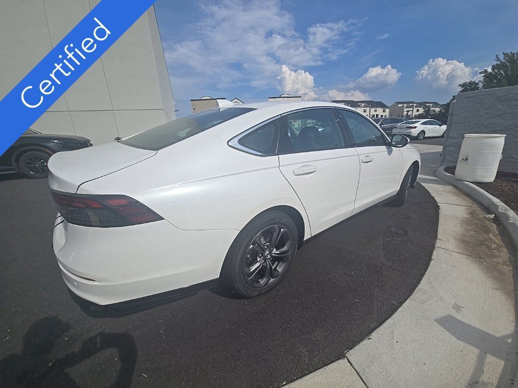 Certified 2026 Honda Accord EX-L image 5