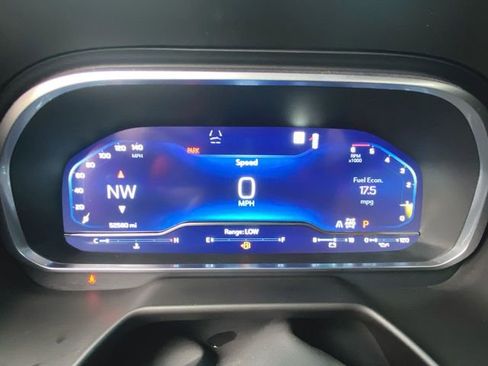 Used 2023 Chevrolet Tahoe Premier w/ Advanced Technology Package image 11