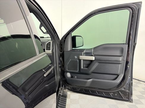 Used 2020 Ford F150 Lariat w/ Equipment Group 502A Luxury AWD/4WD image 31