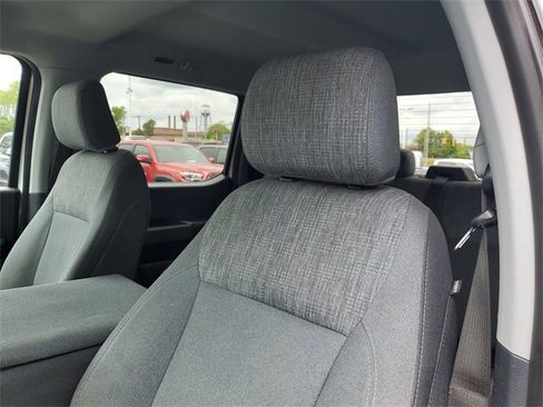Used 2022 Ford F150 XLT image 11