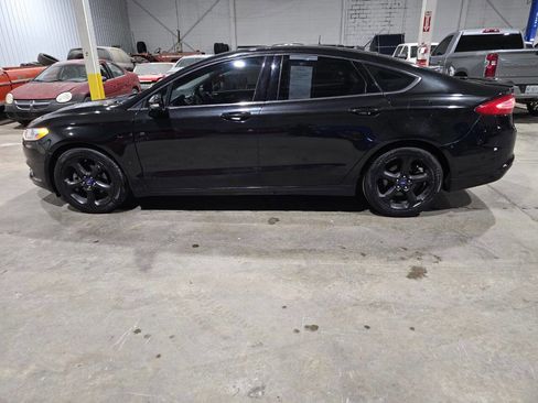 Used 2013 Ford Fusion SE image 6