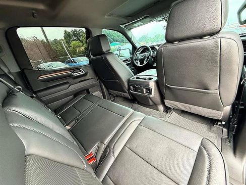 Used 2025 GMC Sierra 1500 Denali w/ Technology Package AWD/4WD image 32