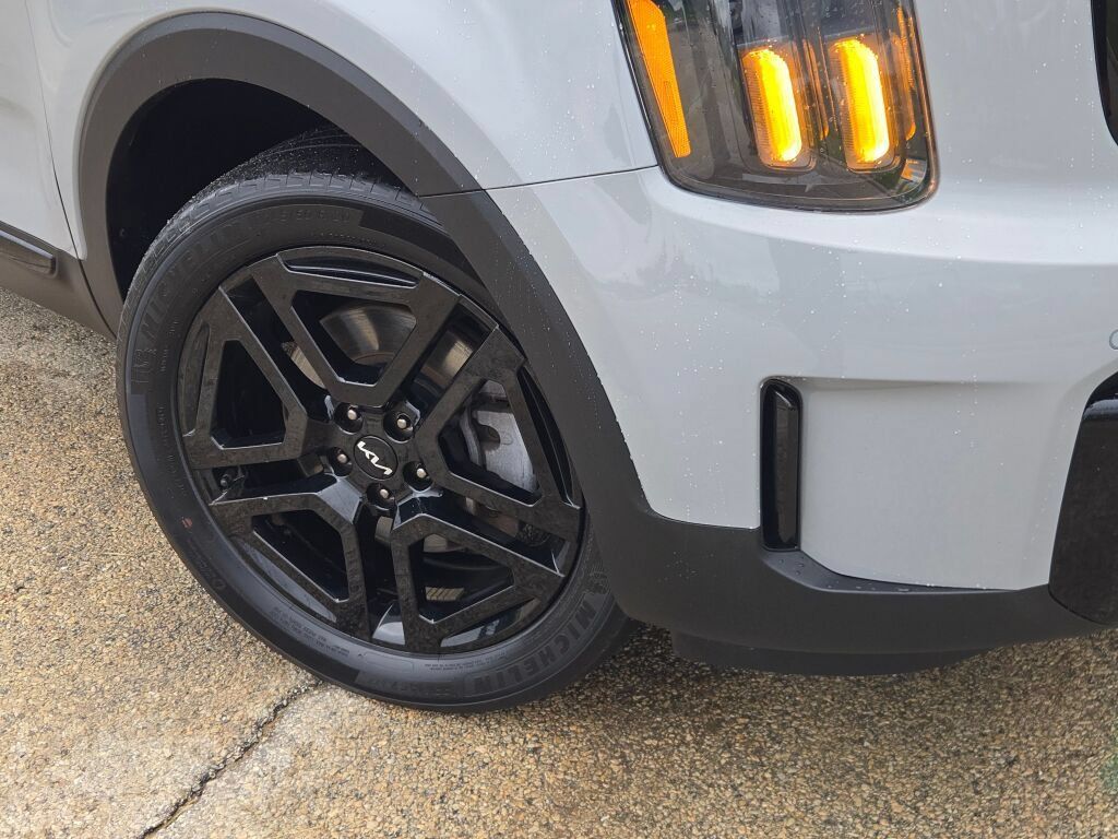 Used 2024 Kia Telluride SX Prestige X-Line AWD/4WD image 3