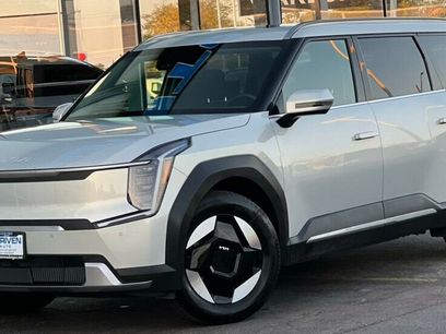 Used 2024 Kia EV9 Wind