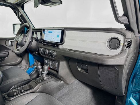 Used 2024 Jeep Wrangler Sport S w/ Convenience Group image 28