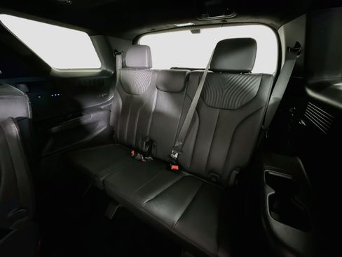 Used 2024 Hyundai Palisade Calligraphy FWD image 41