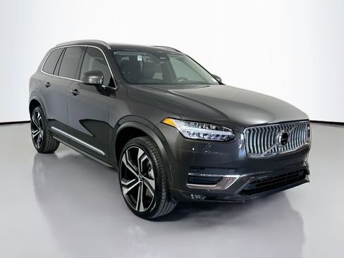 New 2025 Volvo XC90 B6 Ultra w/ Protection Package Premier image 3