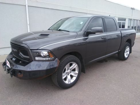 Used 2018 RAM 1500 Sport w/ Convenience Group AWD/4WD image 2