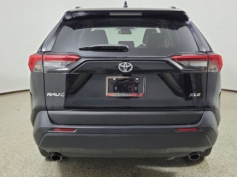 Used 2021 Toyota RAV4 XLE FWD image 7