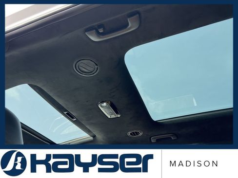 Used 2022 Hyundai Palisade Calligraphy image 33