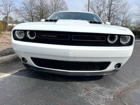 Used 2015 Dodge Challenger R/T w/ Quick Order Package 22B R/T image 4