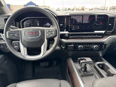 Certified 2026 GMC Sierra 1500 SLT w/ SLT Premium Plus Package AWD/4WD image 23