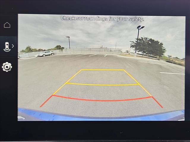 Used 2025 Hyundai Elantra SEL FWD image 14