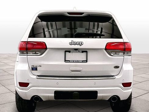 Used 2020 Jeep Grand Cherokee Overland AWD/4WD image 5