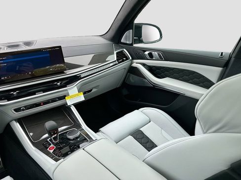 New 2026 BMW X5 M Competition w/ Executive Package AWD/4WD image 25
