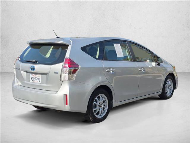 Used 2016 Toyota Prius V Two FWD image 5