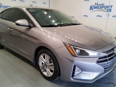 Used 2020 Hyundai Elantra Value Edition FWD image 2