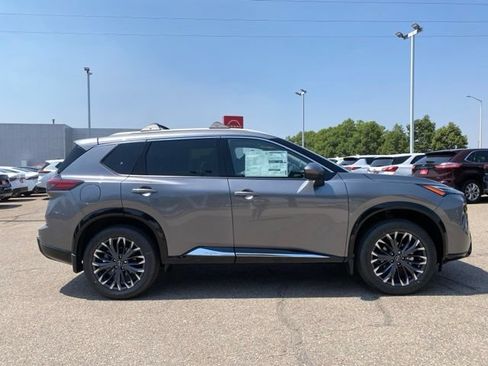 New 2026 Nissan Rogue Platinum AWD/4WD image 6