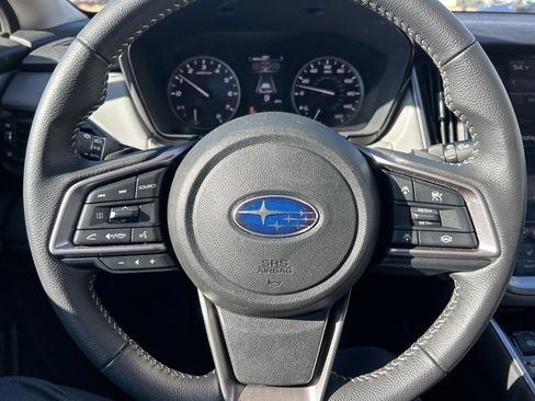 Used 2025 Subaru Outback Premium image 2