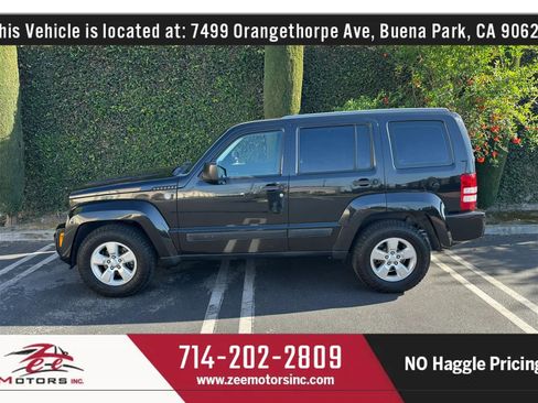 Used 2012 Jeep Liberty Sport image 10