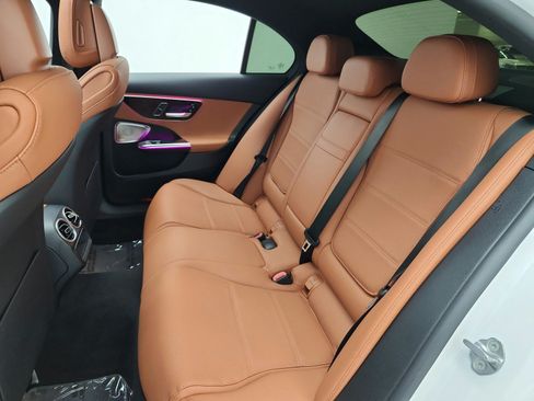 Used 2023 Mercedes-Benz C 300 Sedan image 13