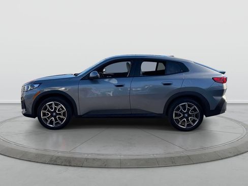 Used 2026 BMW X2 xDrive28i AWD/4WD image 5