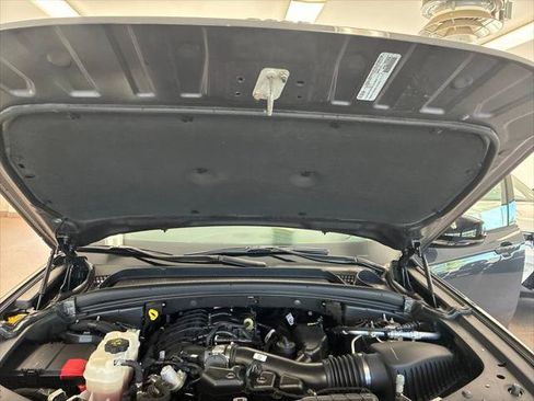 Certified 2024 Jeep Grand Cherokee Altitude AWD/4WD image 30