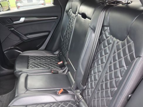 Used 2023 Audi SQ5 Prestige w/ Prestige Package AWD/4WD image 24